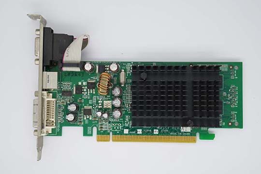 丽台Winfast PX7200 GS TDH 256MB显示卡（nVIDIA GeForce 7200 GS芯片）